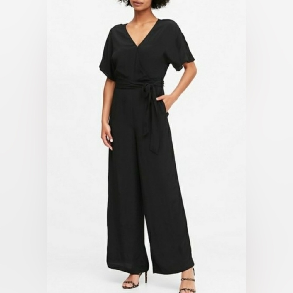 Banana Republic Crepe Women’s size 14 jumpsuit wide leg tie waist kimono sleeve